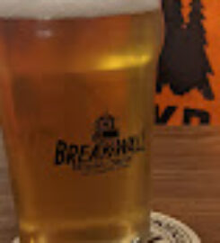 Breakwall Brewing Company