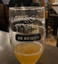 Les Assoiffs  Bistro  La Soif  Microbrasserie