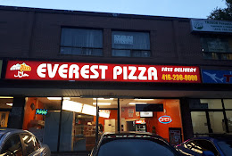 Everest Pizza