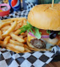 Burger Town Restaurant Dorval