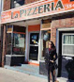 La Pizzeria