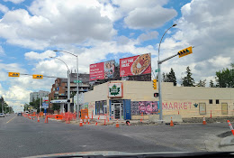 Maple Leaf No2 Food Market