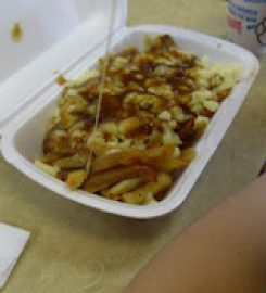 Poutinerie Du Cuivre La