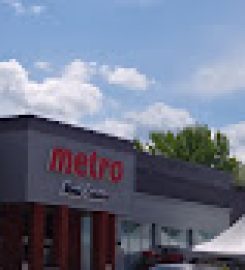 Metro MontLaurier