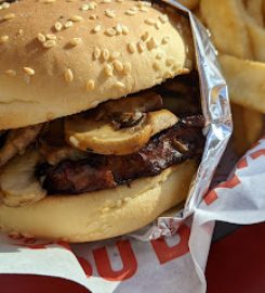 Red Robin Gourmet Burgers and Brews