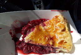 Showboats Drive by Pie