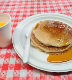 McLachlan Family Maple Syrup  Pancake House