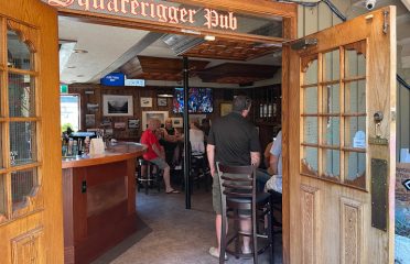 Squarerigger Pub